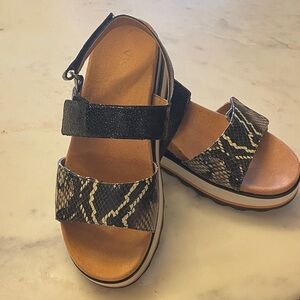 Vionic Brielle Wedge Sandal